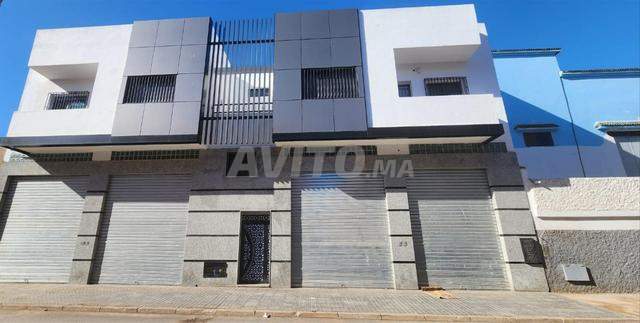 مستودع / مكتب / محل للبيع في سلا