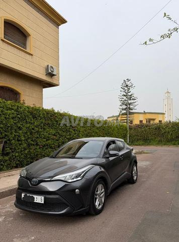 تويوتا سي-إتش آر - 2