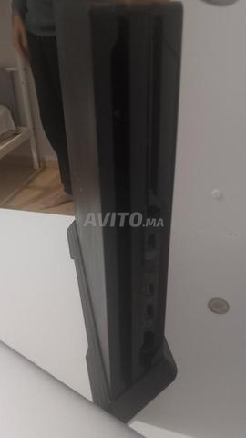 بلاي ستيشن 4 برو بدون يد تحكم - 2