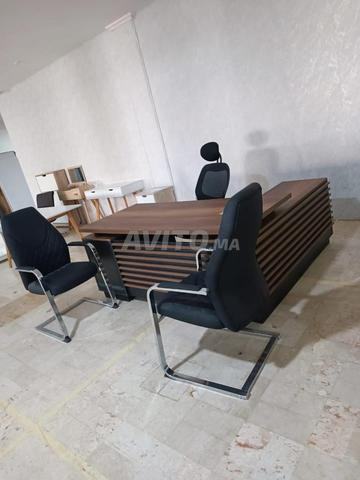 BUREAU AVEC RETOUR ET CAISSON - 2