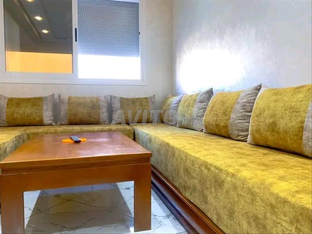 شقة جديدة مشمسة مقابل الكلية - 2