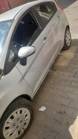 فورد فييستا بنزين أوتوماتيك 2016 في وزان