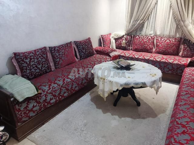 صالون مع ستائر وسجاد - 2