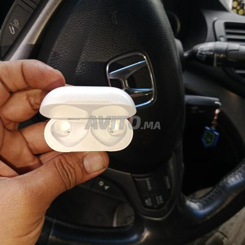 جراب سماعات آيربودز آيفون أصلي - 2