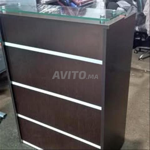 كونتر استقبال مع صندوق بسعر جيد - 2