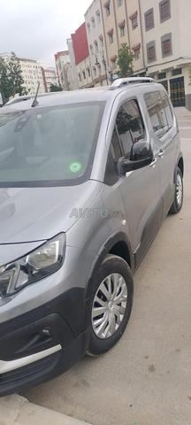 Peugeot Rifter Diesel Manuelle 2022 à Tanger