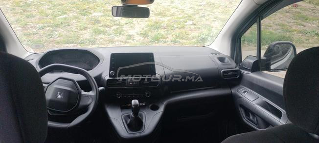 Peugeot Rifter Diesel Manuelle 2022 à Tanger