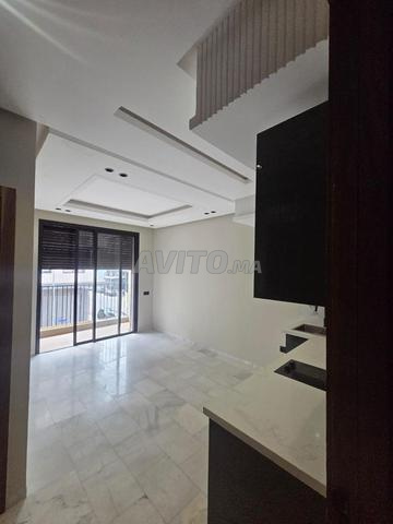 استوديو الشيخ خليفة أولفا