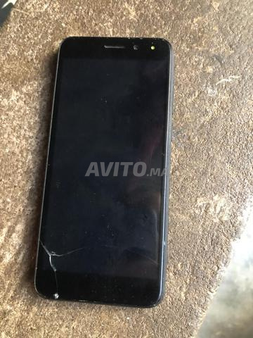 هاتف شغال وإصدار حديث