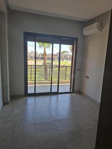 Appartement à louer vide Targa - image 4