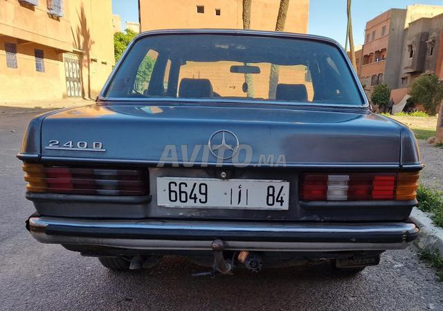 Mercedes-Benz 240 Diesel Manuelle 1981 à Marrakech