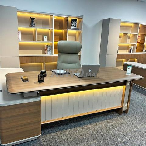 Bureaux Design contemporain et élégant - 2