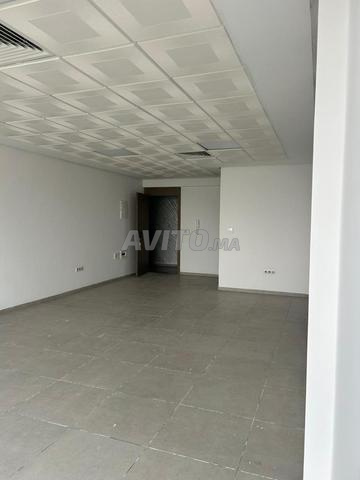 مكتب للإيجار في شارع مولاي إسماعيل - 2