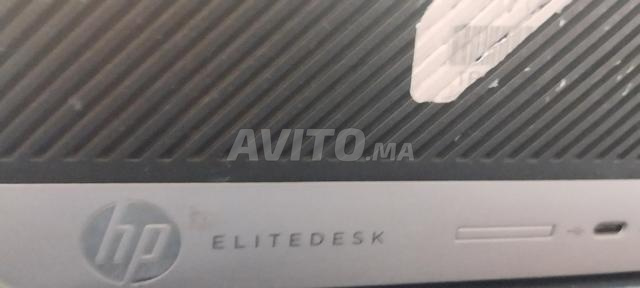 6 أجهزة كمبيوتر مكتبية بشاشة 25 بوصة ولوحة مفاتيح وفأرة