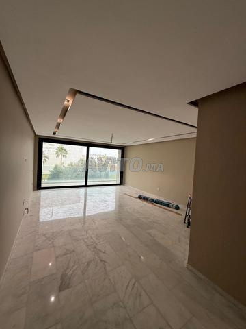 Appartement à louer 180 m² à Hay Riad