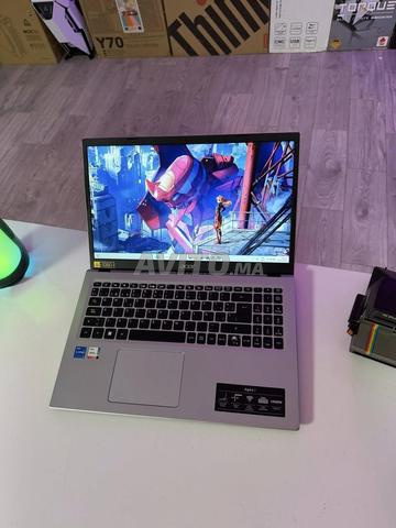 Acer aspire 3 Intel core i5-1135G7 8GB ram 512Gb