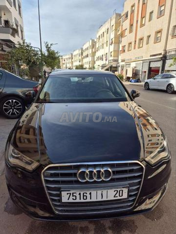 AUDI A3 BERLINE Diesel Automatique 2016 - 2