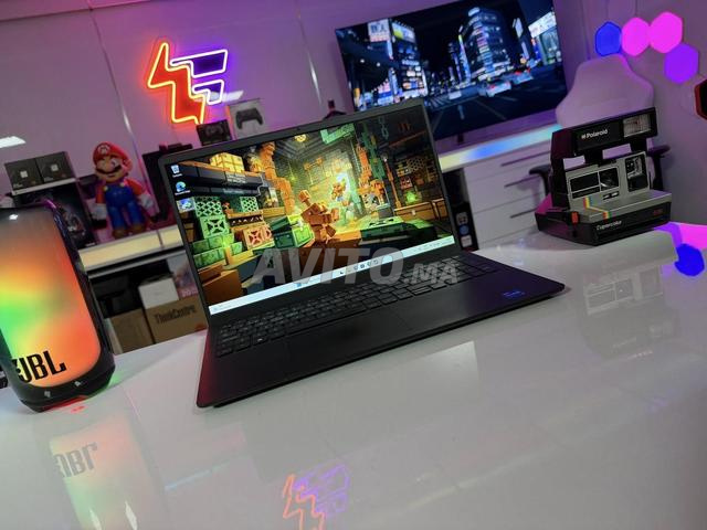 Dell Vostro 3520 Intel Core i5-1235u 8GB 256GB