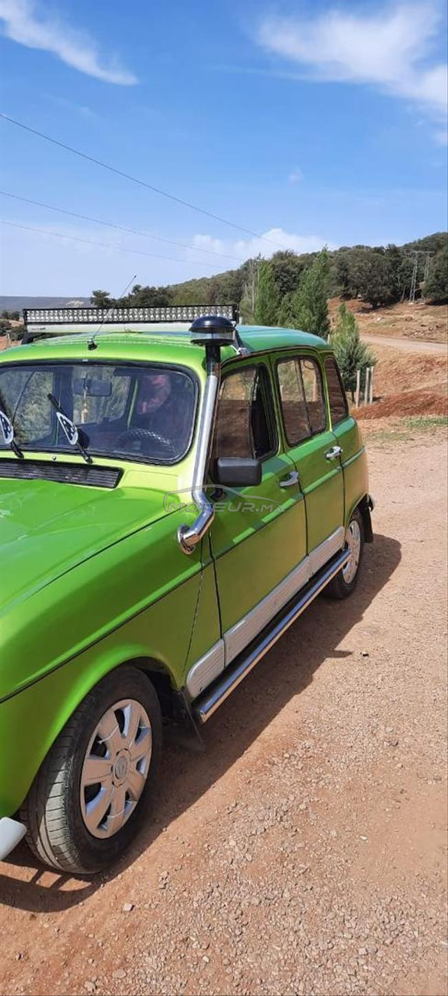 Renault R4 Essence Manuelle 1987 à Azrou