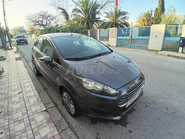 فورد فييستا - 2