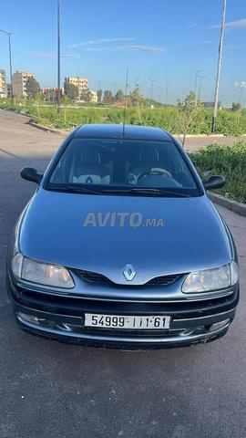 Renault Laguna Diesel Manuelle 1998 à Deroua