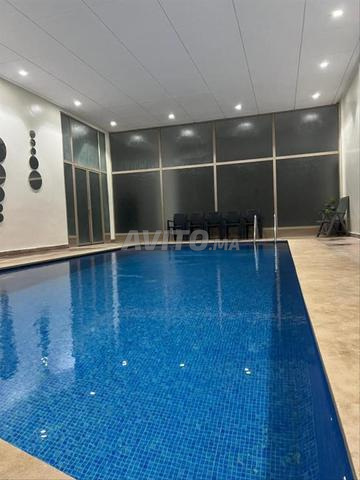 شقة فارغة مع مسبح - 2