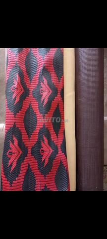 Tapis de haute qualité aux couleurs différentes