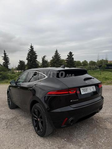 جاكوار إي-بيس أوتوماتيك