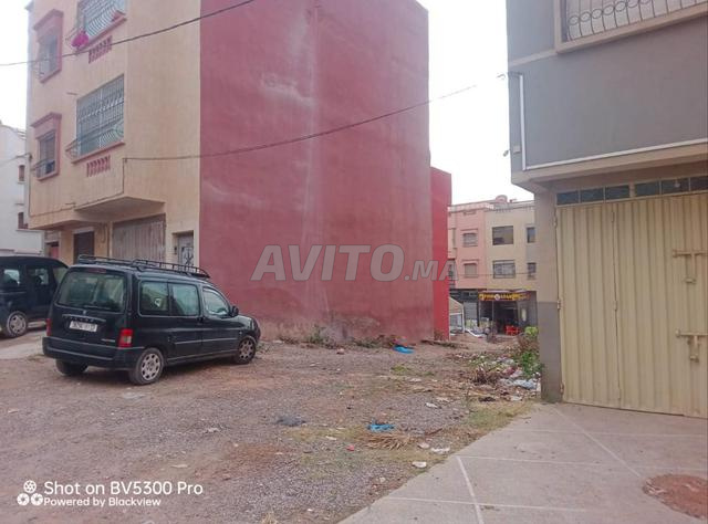 أرض درارݣا R2 قابلة للبناء قريبة من كروكو بارك