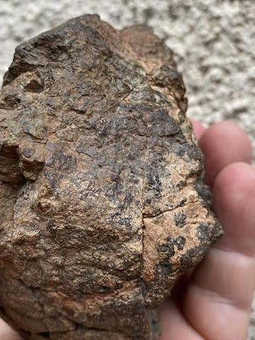 نيزك أكوندريت 707 جرام نيزك جميل - 2