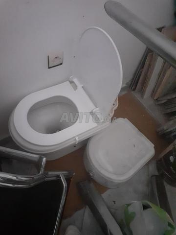 WC et 2 bidet - 2