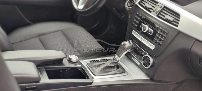 Mercedes-Benz 220 Diesel Automatique 2011 à Meknès