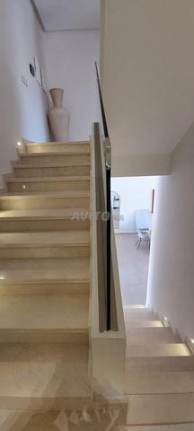 فيلا عصرية فارغة 3 غرف أغدال مع 🏊‍♀️