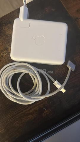 MacBook pro M1 (2021) "16 pouces"