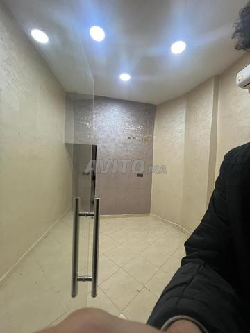 Magasin à louer sur avenue Wafae 2 - 2