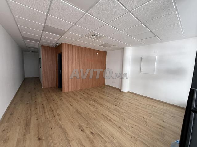 مكتب مجهز للإيجار في سويسي - 2