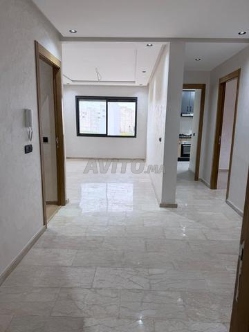 شقة للبيع 92 م² بالدار البيضاء - 2