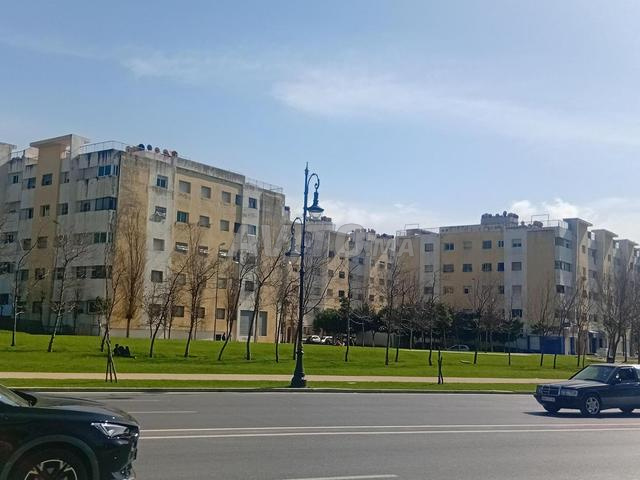 شقة ممتازة مصلوحة للبيع زموري 3 أسواق السلام - 2