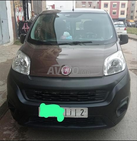 سيارة للبيع