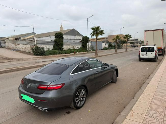 mercedes E220 coupe