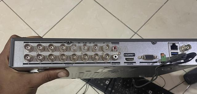 DVR Hikvision 16 Voies Acusense iDS-7216HQHI-M1/XT