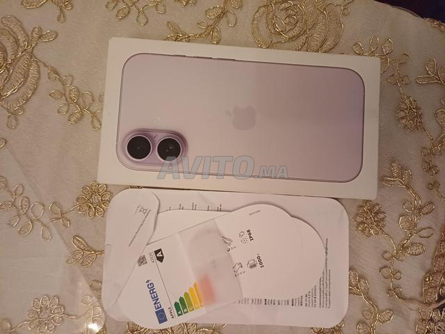 آيفون 17 بنفسجي 256 جيجابايت - 2