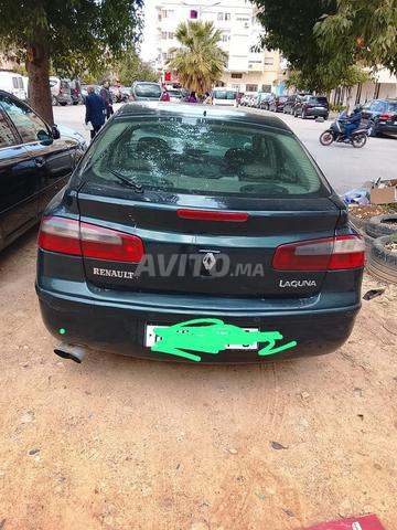 سيارة لاغونا