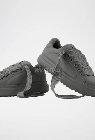 حذاء رياضي بيرشكا أصلي - 2