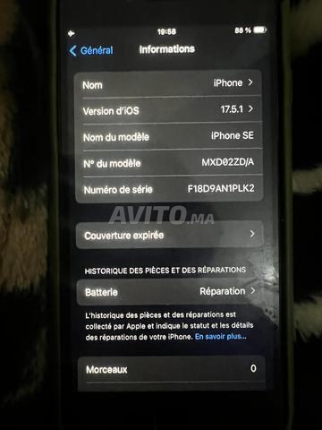 iPhone SE en très bon état, jamais réparé