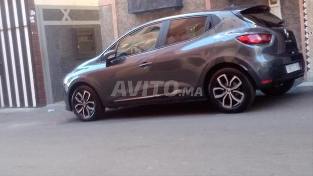 كليو 4 حالة ممتازة - 2