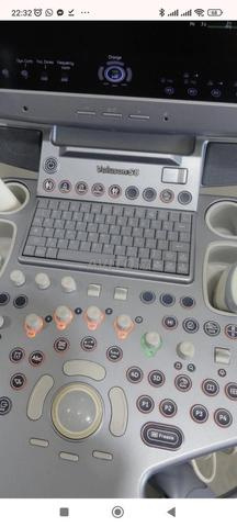 Échographe GE Voluson S8/ 2016 - 2