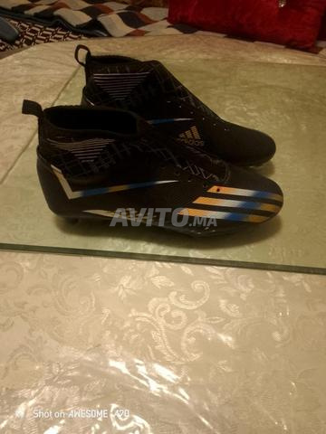 حذاء كرة قدم شبه أصلي - 2