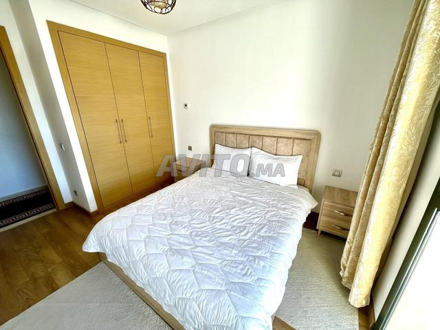 غرفة نوم مجهزة بالكامل وجديدة