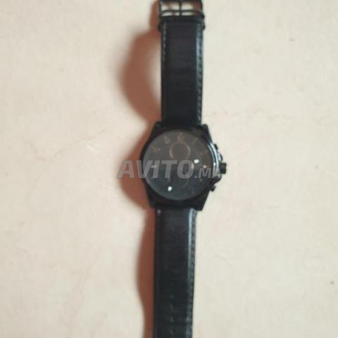 ساعة تومي هيلفيغر - 2